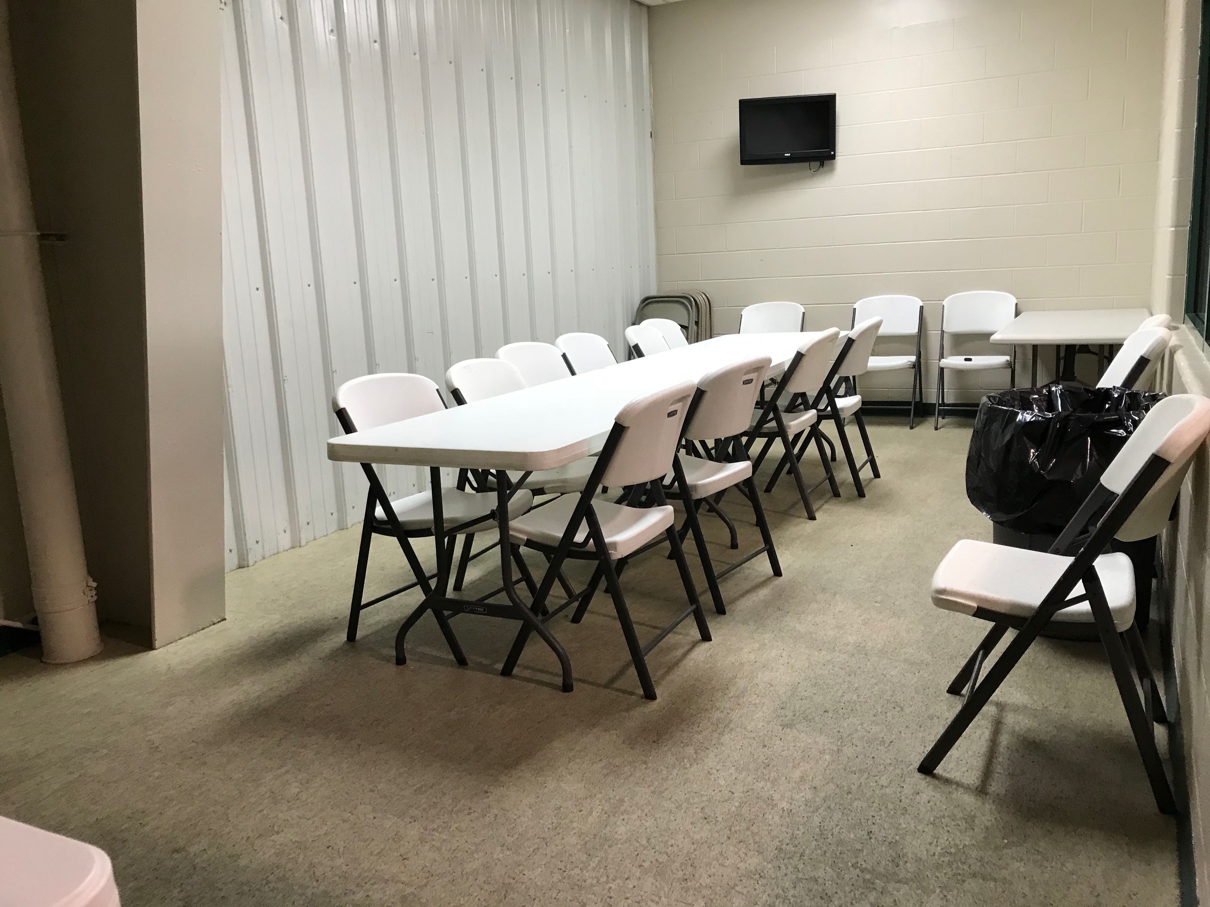 Small Party Room Small Party Room